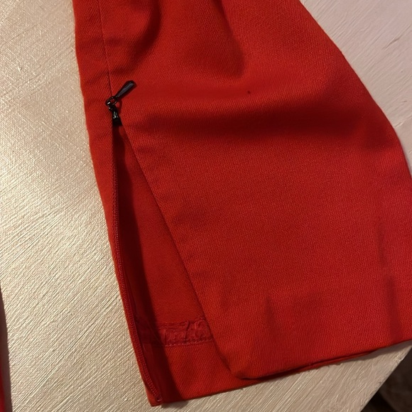 LEISDOTTIR size 8 red boyfriend pants in good condition - Picture 8 of 8